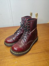 Botín Dr. Martens Vegano 1460 Encaje Rojo Cereza Frotar Mujer Talla 6 37 14585