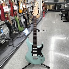 Guitarra Eléctrica Yamaha Pacifica 112V Entrega Segura desde Japón