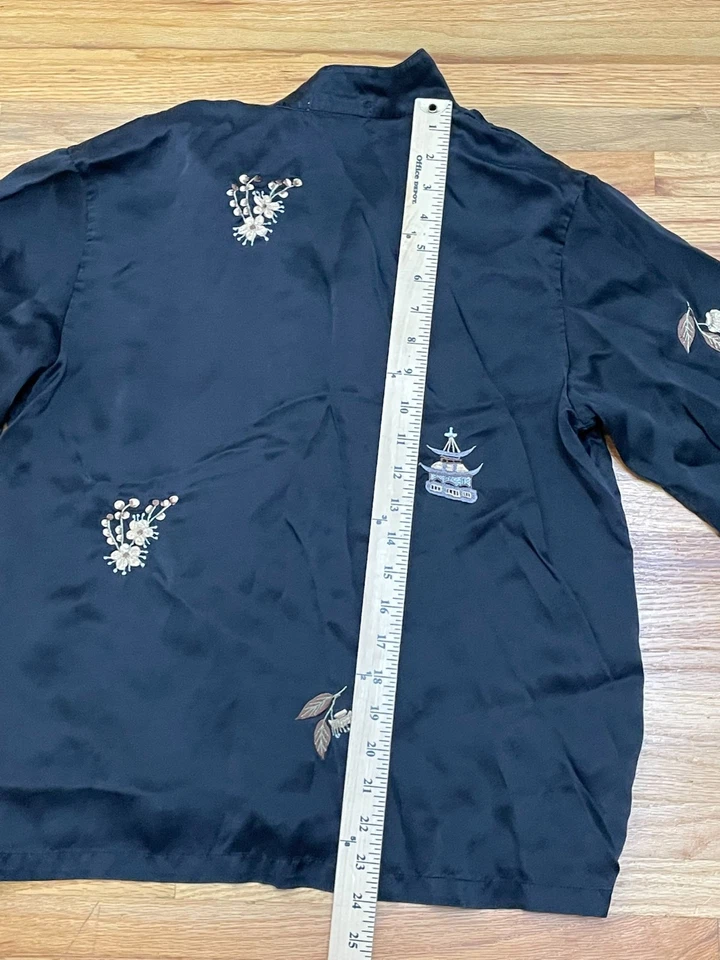 WinterSilks женщин M черный пуговицах шелковая рубашка цветочный вышитый шик богемное - Изображение 4 из 4