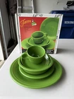 FIESTAWARE 5 PIECE PLACE SETTING *RETIRED COLOR* SHAMROCK GREEN WITH BOX