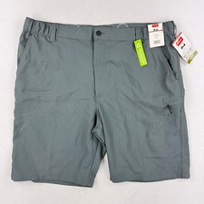 Wrangler Performance Shorts Relaxed Fit Size 42 Mens Gray 11" Inseam NWT