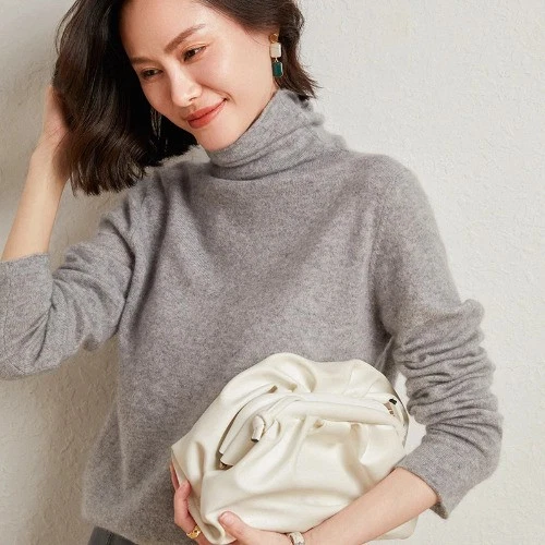 Autumn Hot Thick Sweaters Neck Knitted Round Neck Ladies Sweaters Striped Soft  - Image 3 of 4