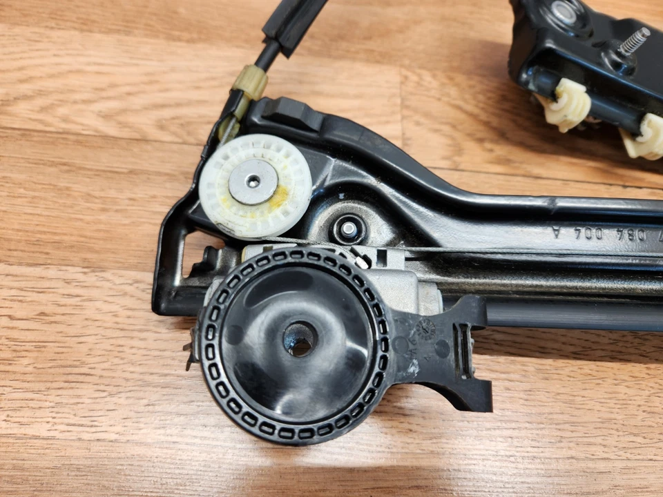 ✅ Regulador elevador ventana delantera derecha 13-19 OEM BMW F06 640 650 M6 Gran Coupé Foto 3 de 4