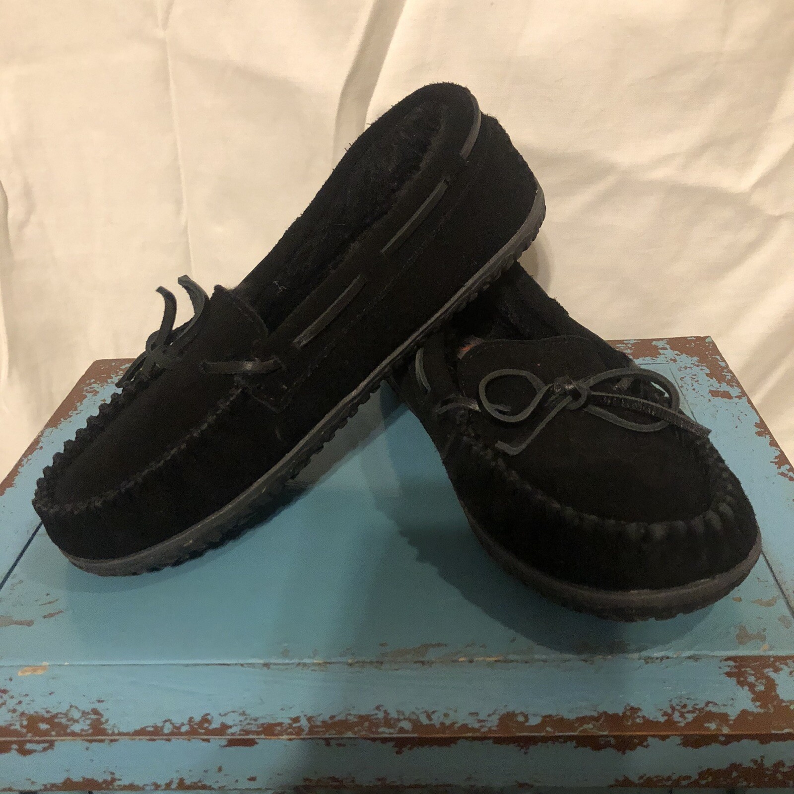 SAOLA Pantofole mocassino donna Minnetonka suola rigida foderate in pile taglia 6 buone condizioni