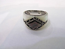 Sterling Silver 925 Ladies Mother of Pearl and Abalone Ring