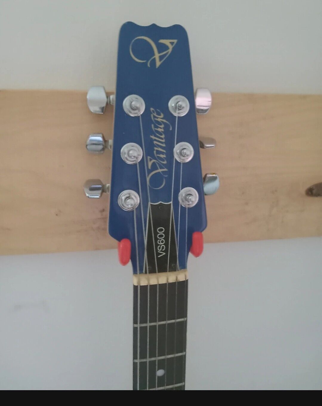 Picture 2 of 4