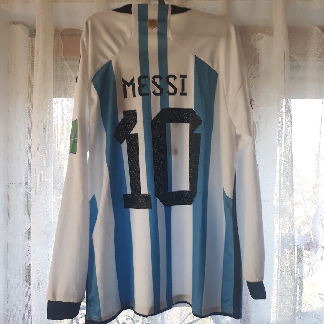 Argentina 2022 Messi jersey