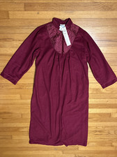 VTG NWT Quiet Moments Robe/House Coat Size Medium