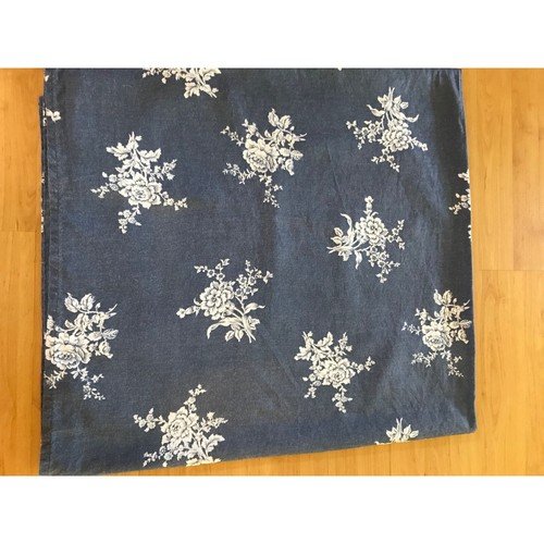 56x98" tablecloth blue and white floral rectangular, table linens, dining room, - Picture 4 of 6