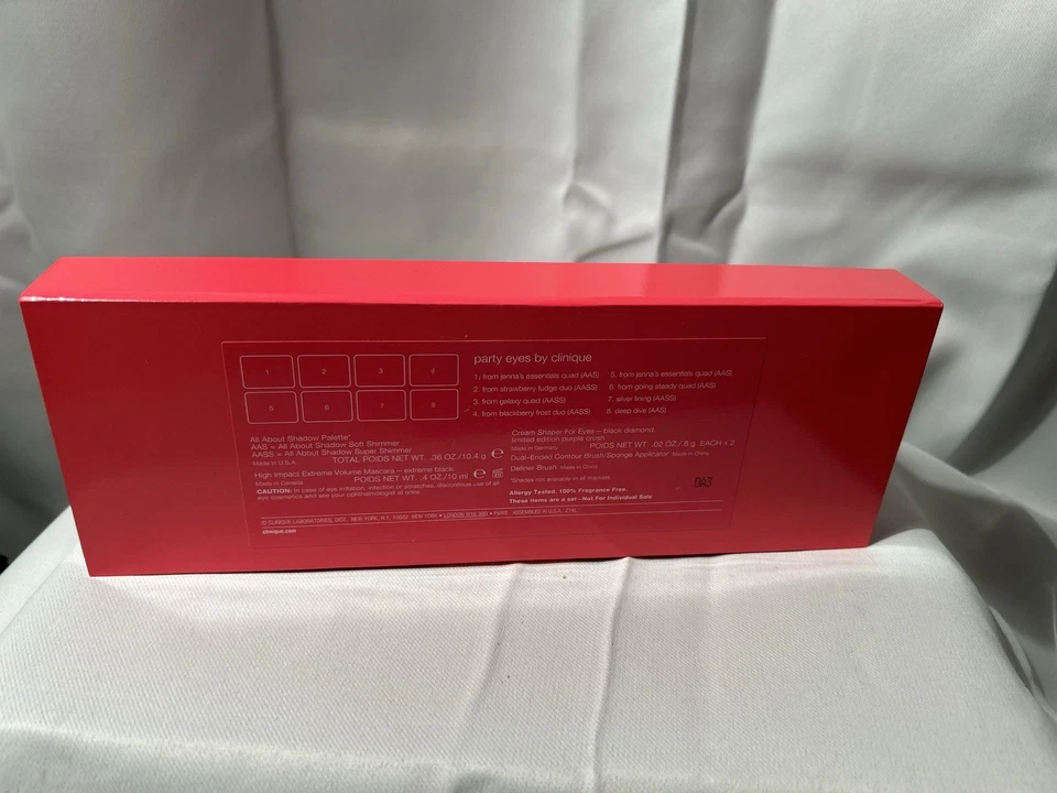 Clinique Party Eyes Holiday Makeup Set Eyeshadow Palette Eyeliners Brushes - Image 2 of 4