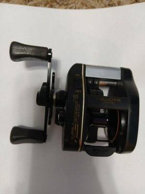 #ad Daiwa Magforce v 103HSD V6062 PF Fishing Reel Baitcaster $175.00