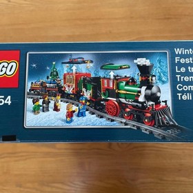 LEGO 10254 Winter Holiday Train Creator Expert Winter Village Collection 2016