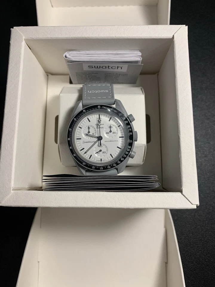 OMEGA Moonswatch 1965 60th Anniversary Watch - Image 3 of 4