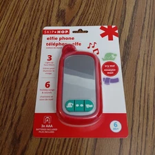 Skip & Hop Christmas Elfie Phone New