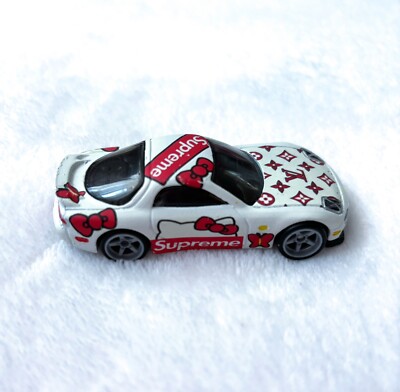 ✨VINTAGE HOT WHEELS LV SUPREME HELLO KITTY RARE HOT WHEELS