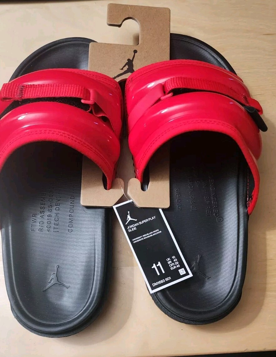 NIKE AIR JORDAN SUPER PLAY SLIDE UNIV RED-BLACK 