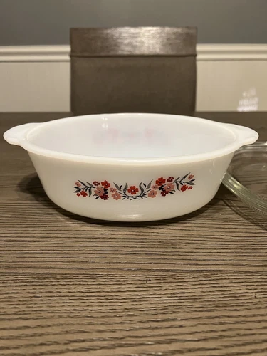 Vtg Fire King 467 Primrose Casserole Dish 1 1/2 qt