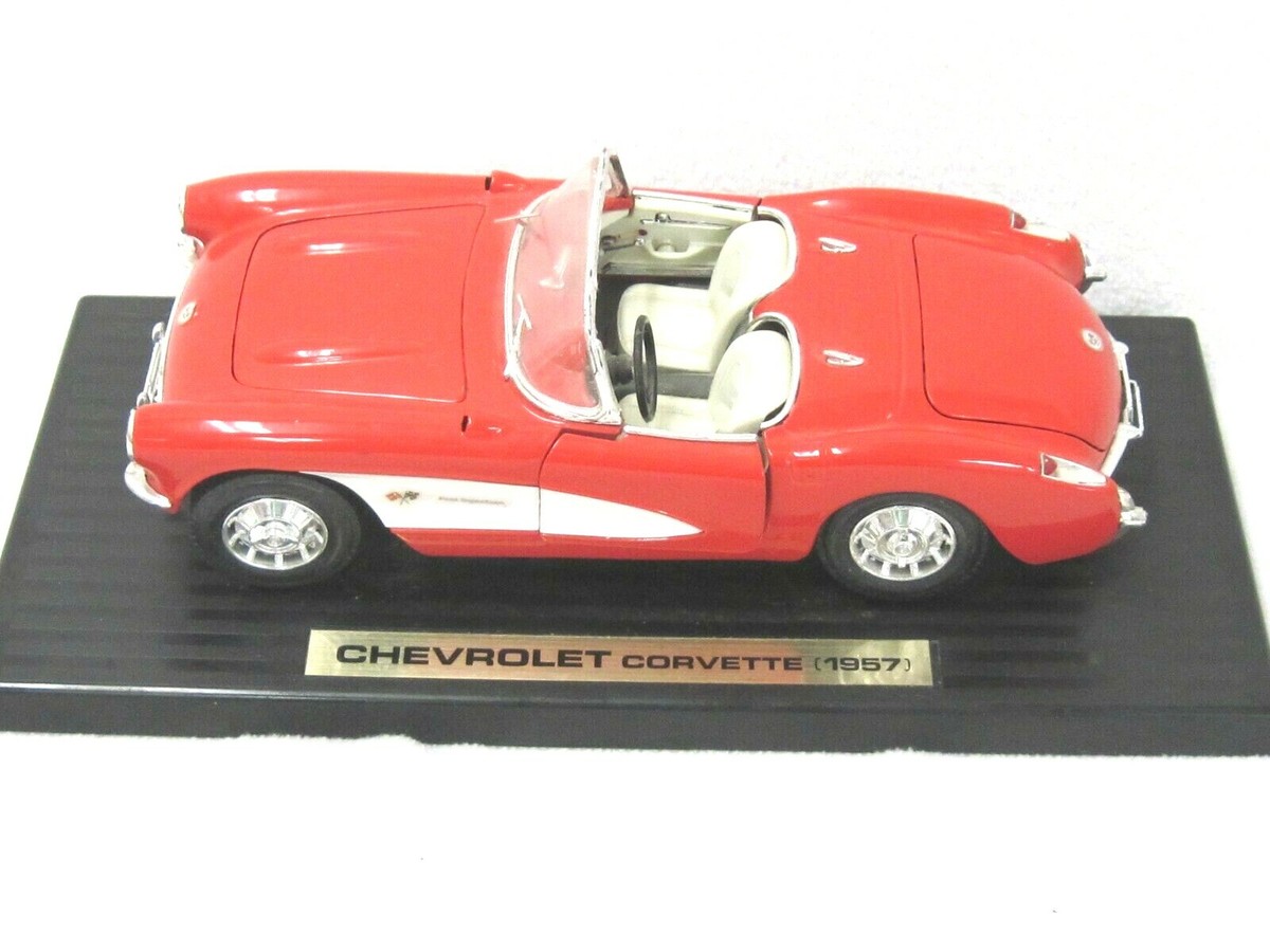 Road Tough 1/18ミニカー シボレーコルベット　1957 レッド 1957 RED CHEVROLET CORVETTE ROAD TOUGH BRAND 1/18 ? SCALE