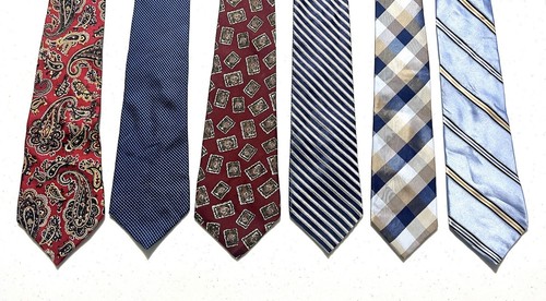Lot of 11 Tommy Hilfiger Men’s Ties Striped Patterned Geometric Red Blue Gold - Picture 5 of 10