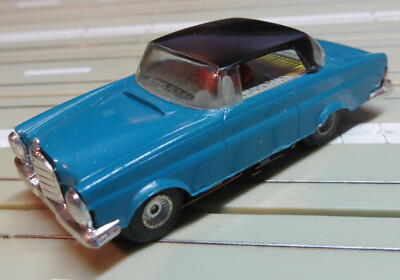 Faller AMS -- Mercedes 300 SE Coupe with Flat Armature Engine, 1960's (EBS258)