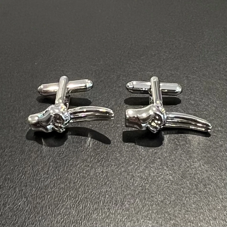 电影漫画人物符号袖扣男式日常佩戴袖口链接带盒 — 第 3/4 张图片