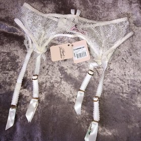 Agent Provocateur Iyla Ivory White Lace Suspender Belt Gold Sexy Cute Bow AP 3