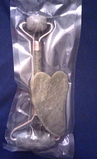 New Jade Roller Gua Sha Set Guasha Tool Face Skin Care Gift Sealed Anti Aging