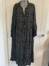 New Look Size 18 Blue And Yellow Flowers Pattern Long Dress