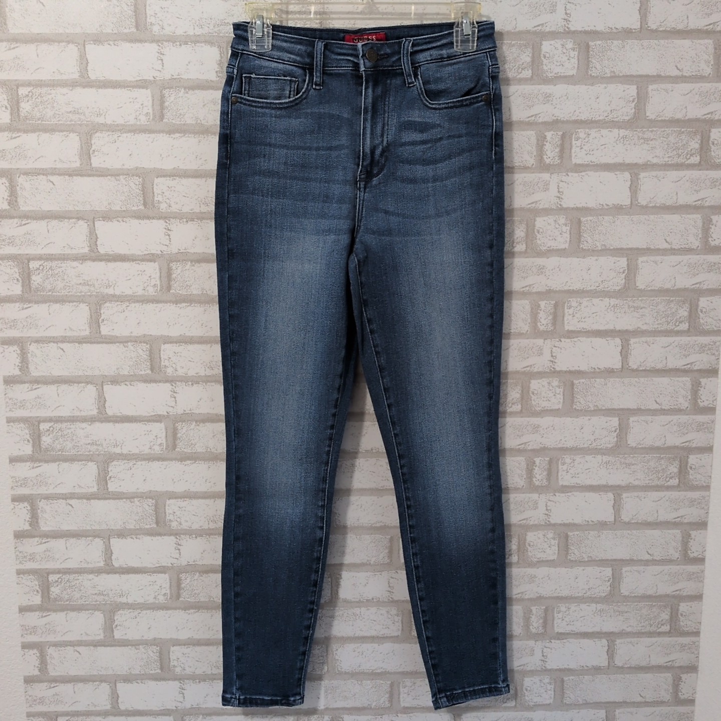 NWOT Guess Jeans Womens SZ 29 Skinny Logo On Pocket Distressed 90's Y2K