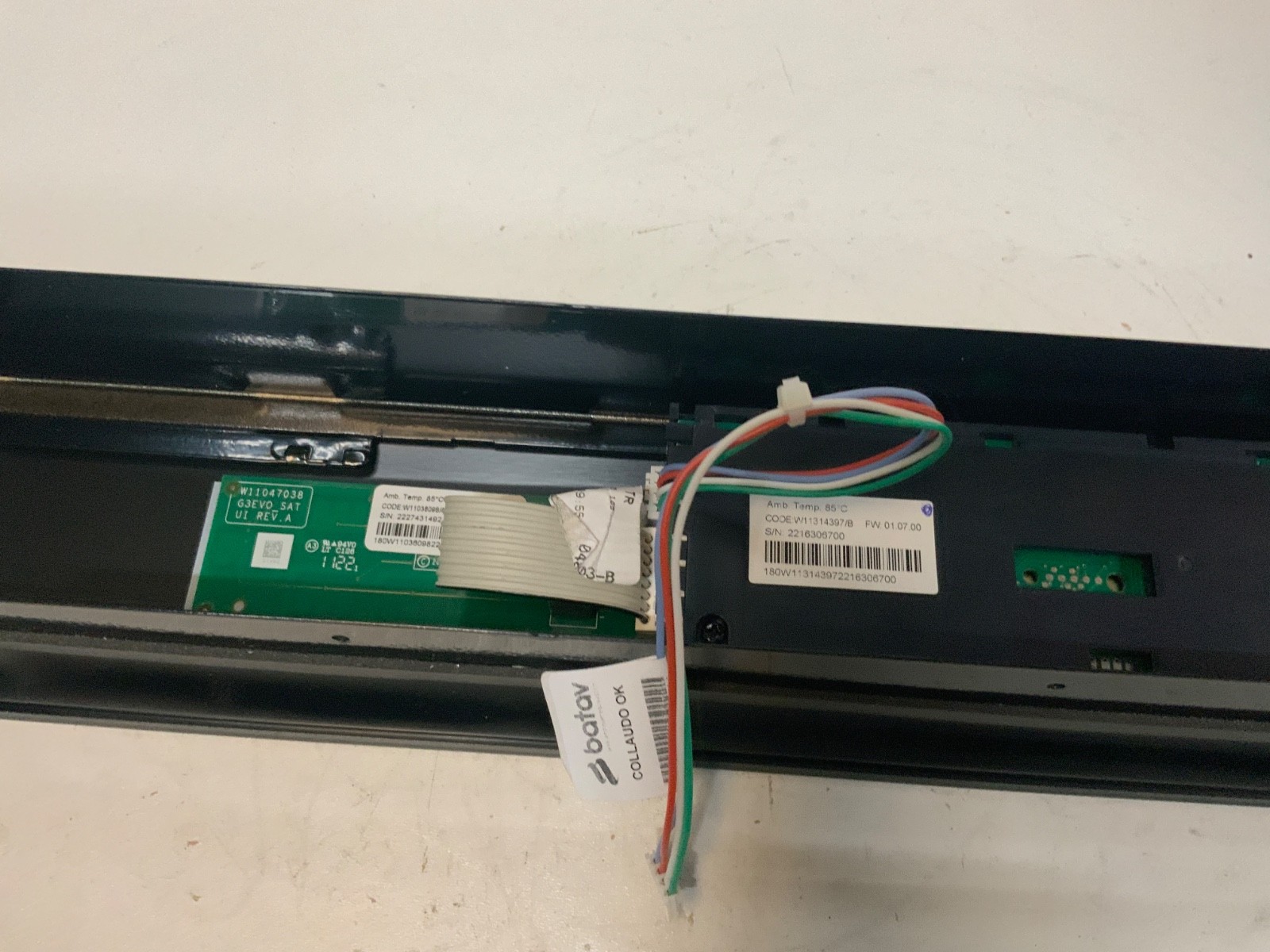 Module Panneau de Commande Tactile Whirlpool pour Four Référence C00857965