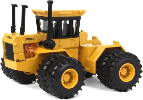 TOMY ERTL 1/64 Steiger Super Wildcat II Industrial Yellow Tractor 44332
