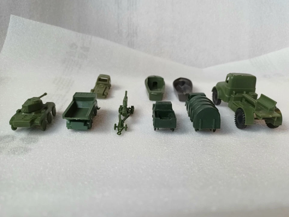 Lotto IPA/Politoys Veicoli Militari (Carro Saladin Howitzer Camion) Made In Ital - Immagine 3 di 4