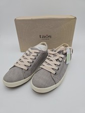 NEW Taos Star Walking Shoes Sneakers Womens Size 9 Gray Casual Lace Up