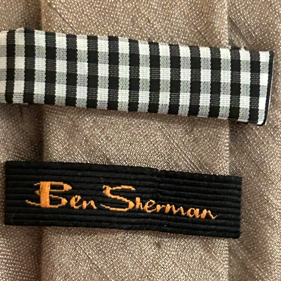 Ben Sherman Linen and Silk Taupe Tie - Image 2 of 4