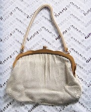 Vtg Whiting  Davis Mesh Purse Off White/Cream w/Round Tube Mesh Handle