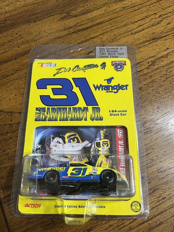 4 Dale Earnhardt jr. 1/64 Cars, 1 Kerry Earnhardt Car. eBay