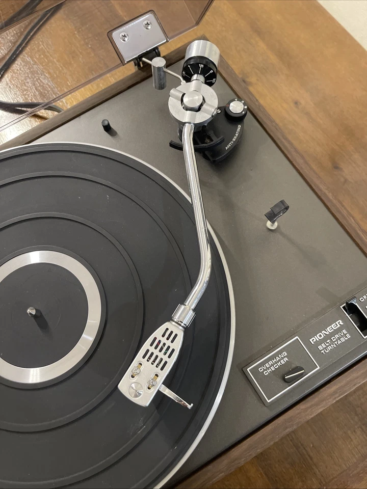Tocadiscos Pioneer PL-12D II - Totalmente Funcionando - De Colección Ver Video Foto 2 de 4