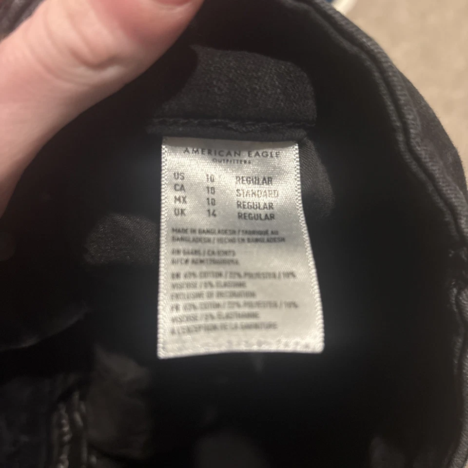 Pantalones de mezclilla para mujer American Eagle Outfitters talla 10 negros súper elásticos Foto 3 de 4