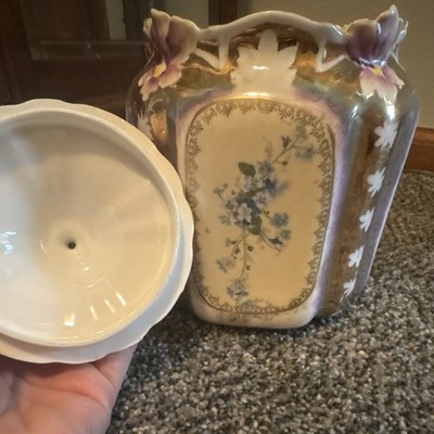 Beautiful Keepsake Very Old I Believe Dated Back To 1800S Early 1900S