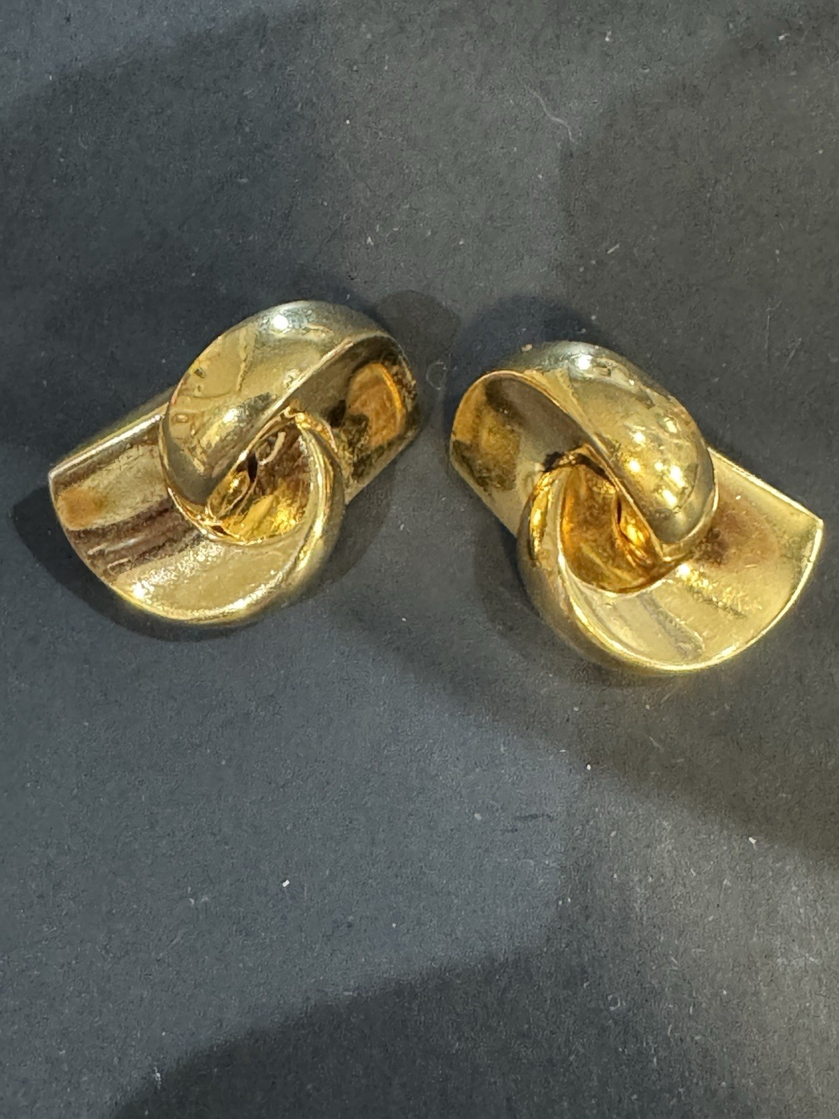 Christian Dior Modernist CD Logo Vintage Gold Tone Clip On Signed Earrings