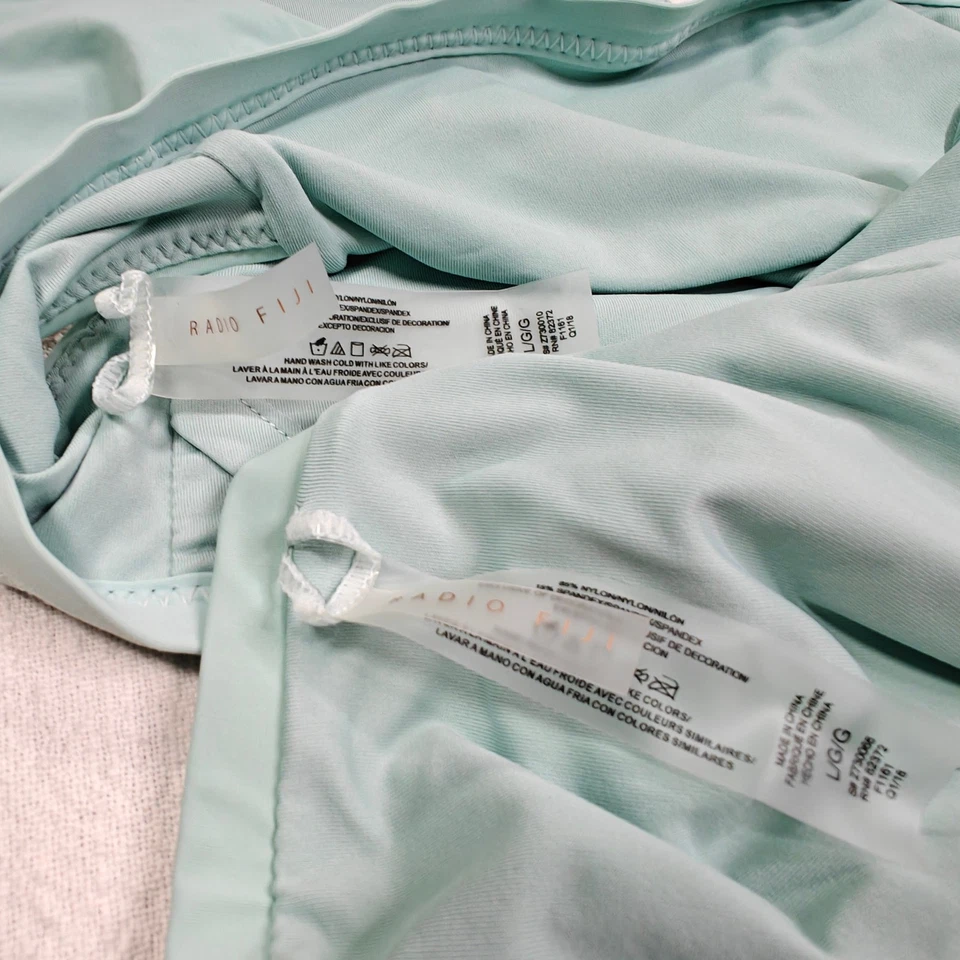 Radio Fiji Off-Shoulder Green Blue Bikini Set Size L NEW - Image 4 of 4