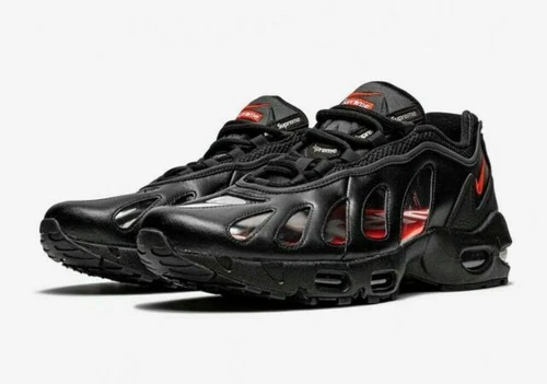 Taille 9.5 Nike Air Max 96 x Supreme Noir