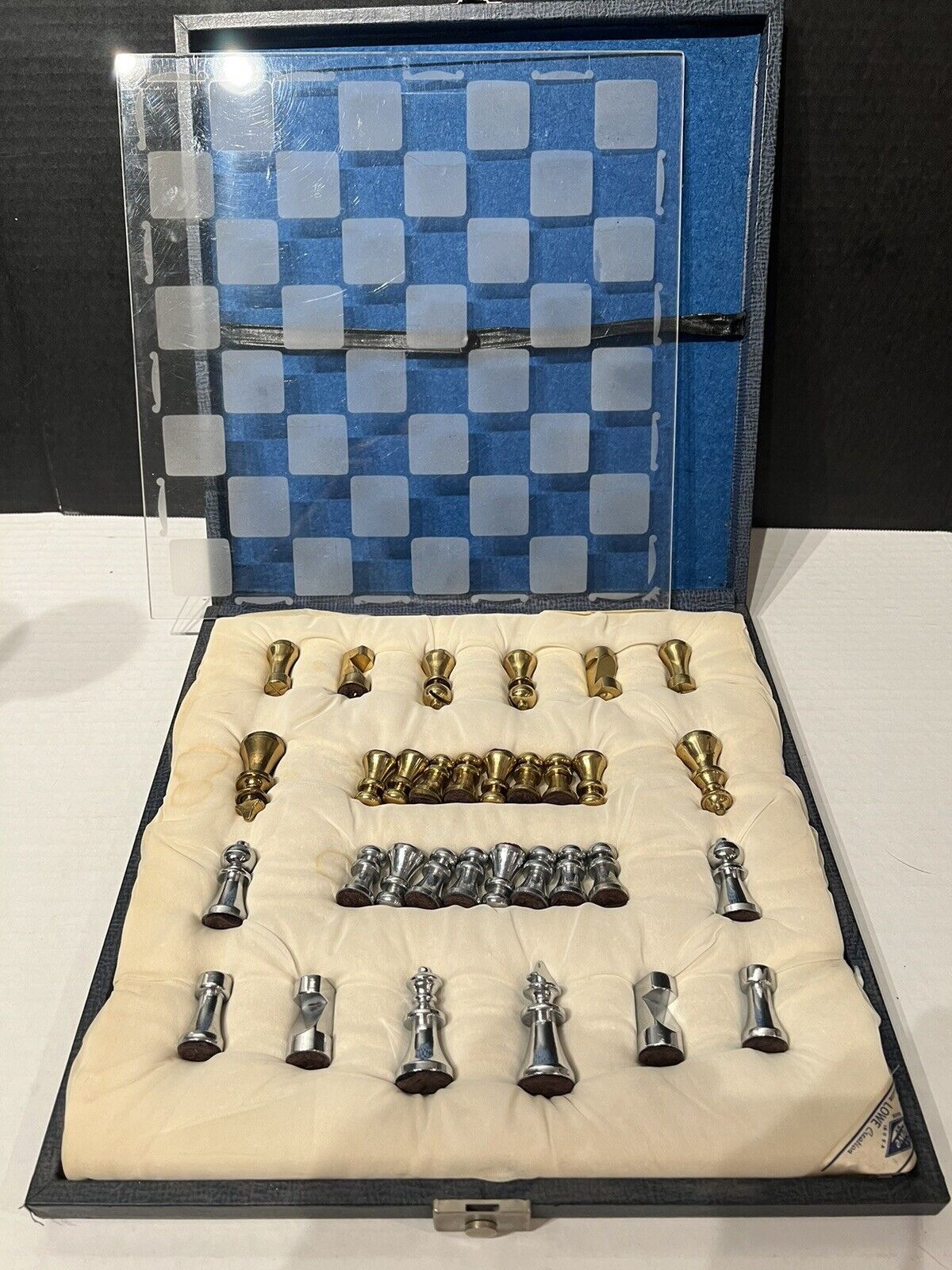 ES Lowe Tournament Chess Set Replacement Chess Pieces 3 1/8” Felted ~ NO  BOARD