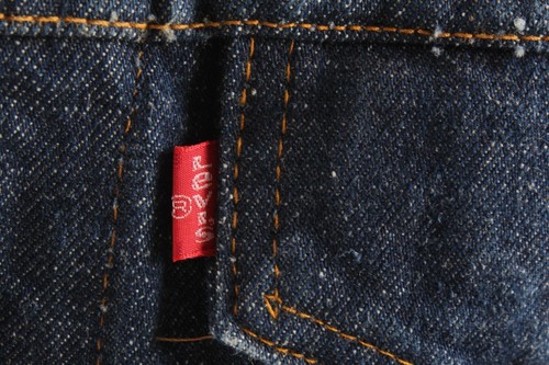 Vintage Levis Dark Denim Jacket Size 38 - Picture 3 of 11