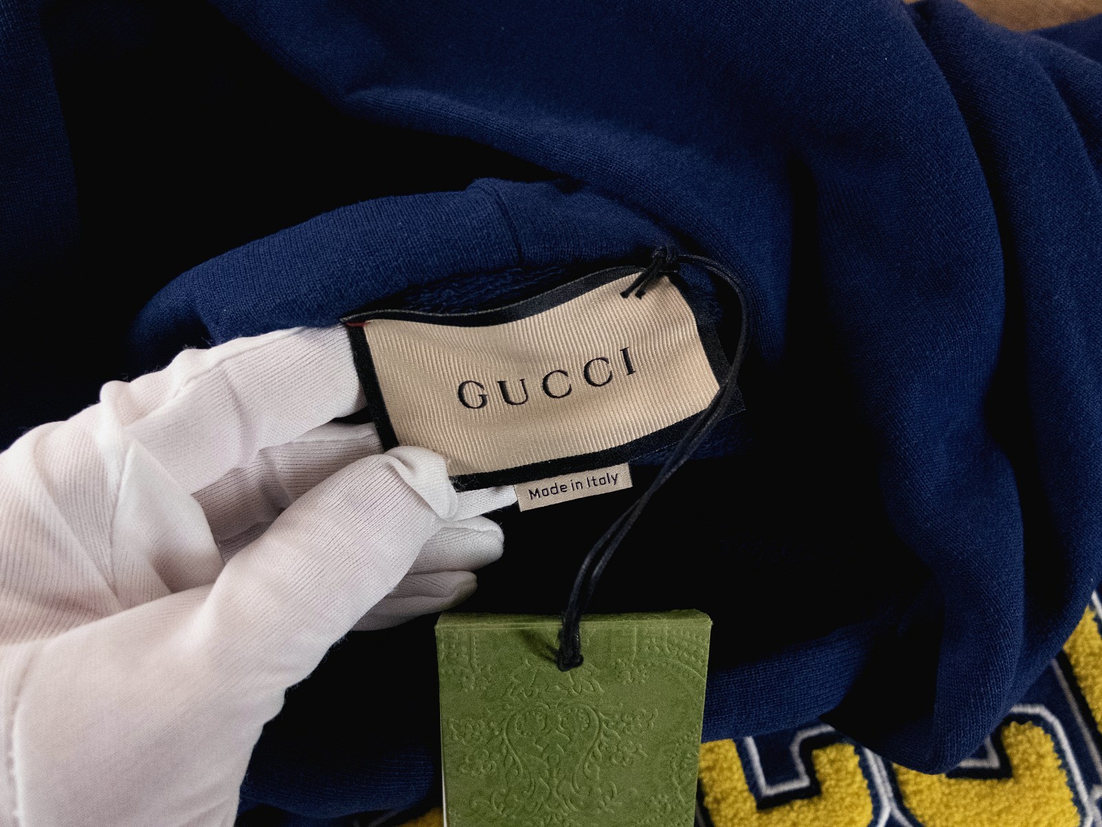(NO CUSTOMS TAX) GUCCI navy blue hoodie with yellow 1921 interlocking G logo XL thumbnail 9
