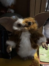 Gremlins Gizmo Hand Puppet Prop Mogwai Trick or Treat Studios Clean