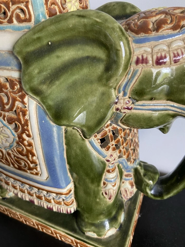 Large Mid-Century Elephant Plant Stand 30cm High 22cm Wide Ornate Plants Good - Image 2 of 4