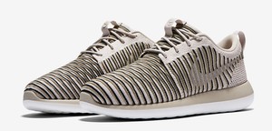 nike roshe two mujer olive