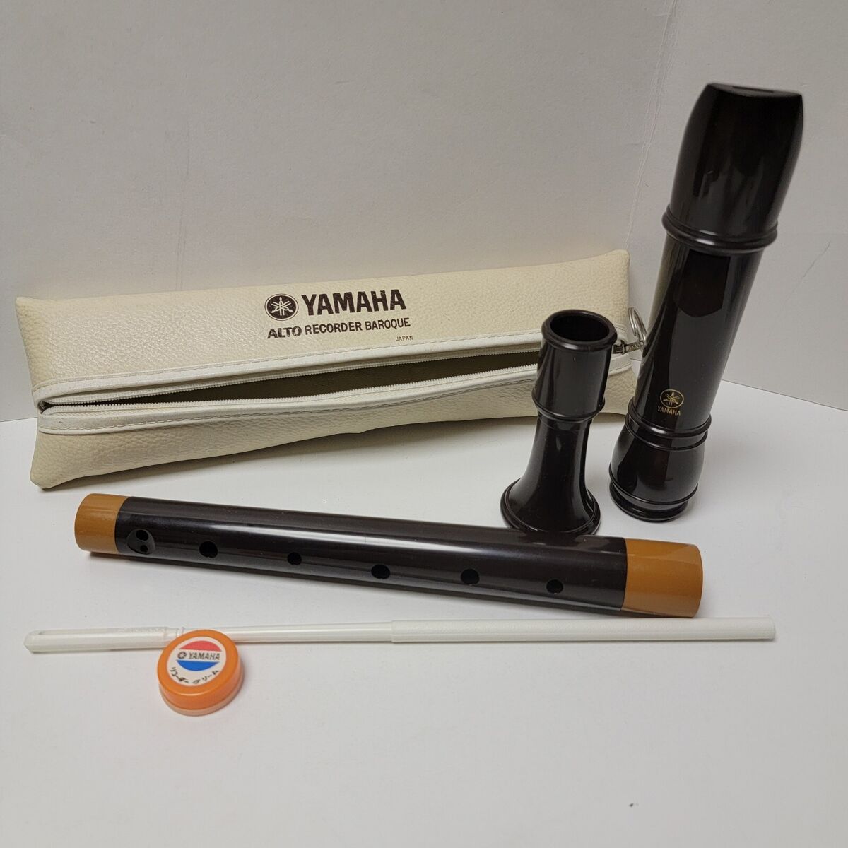 Vintage 1970s 18” Yamaha Alto Recorder Baroque Brown 3 Piece Vintage 1970s 18” Yamaha Alto Recorder Baroque Brown 3 Piece