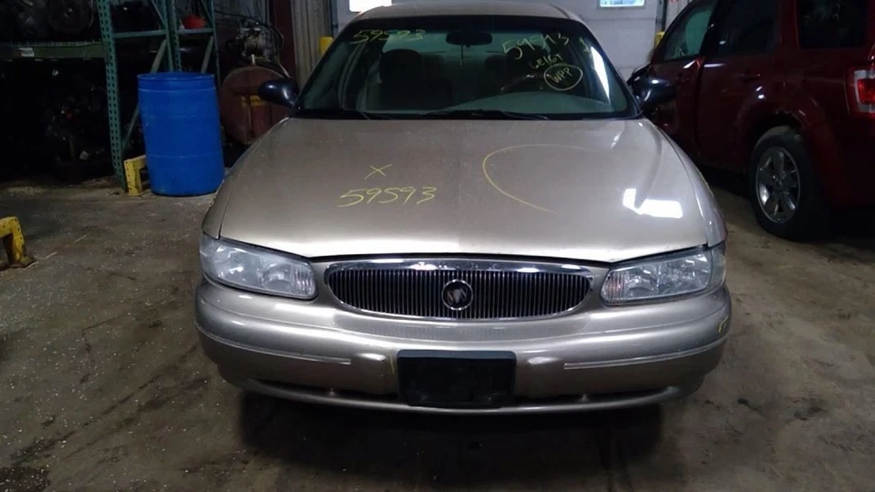 Fuse Box Engine Fits 00-05 CENTURY 4243375 Foto 2 de 4